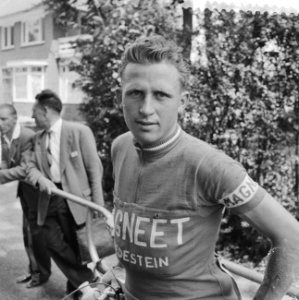 Koppen van Nederlandse renners, die deelnemen aan de Tour de France , Jaap Kerst, Bestanddeelnr 910-4595
