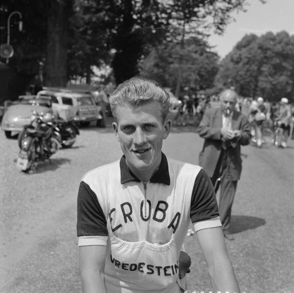 Koppen van Nederlandse renners, die deelnemen aan de Tour de France , Bram Kool, Bestanddeelnr 910-4590