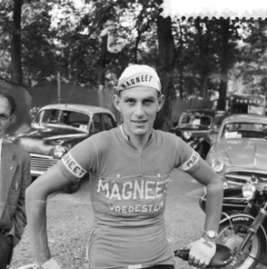 Koppen van Nederlandse renners, die deelnemen aan de Tour de France , Piet De Jo, Bestanddeelnr 910-4600
