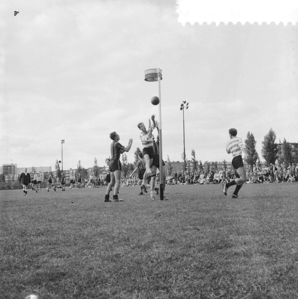 Korfbal Blauw-Wit tegen Koog Zaandijk 8-3, Bestanddeelnr 910-7046
