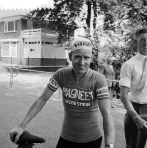 Koppen van Nederlandse renners, die deelnemen aan de Tour de France , Piet Van E, Bestanddeelnr 910-4603