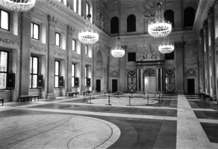 Koninklijk Paleis op de Dam na de restauratie. De Burgerzaal, Bestanddeelnr 921-2832