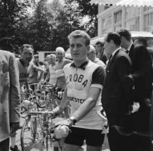 Koppen van Nederlandse renners, die deelnemen aan de Tour de France , Bram Kool, Bestanddeelnr 910-4589