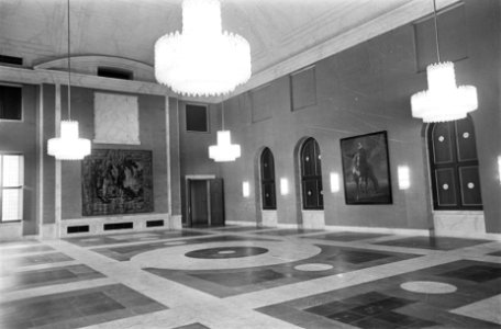 Koninklijk Paleis op de Dam na de restauratie. De Krijgszaal op een der boveneta, Bestanddeelnr 921-2834