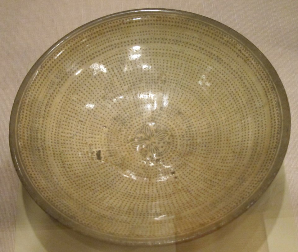 Korean bowl, 15th century, punch'ong glazed stoneware with white slip, HAA