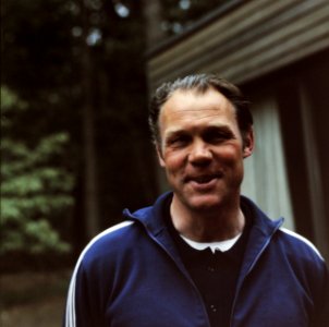 Koppen Nederlandse voetballers Rinus Michels, Bestanddeelnr 254-9536