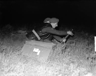 Korea vrijwilligers op Veluwe oefening, Bestanddeelnr 904-2308