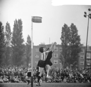 Korfbal Luto tegen Rhoda, spelmoment, Bestanddeelnr 917-8584