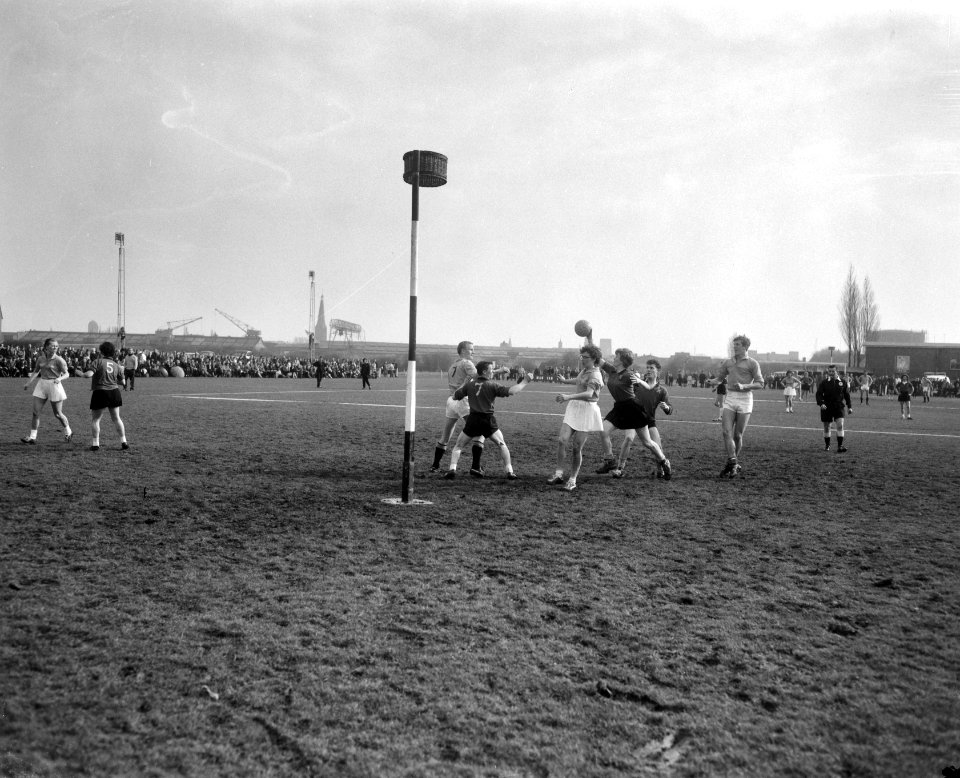 Korfbal Nederland tegen Belgie 5-4 te Zuthpen, spelmoment, Bestanddeelnr 918-9914