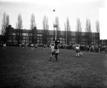 Korfbal Luto tegen Rohda 7-6, Bestanddeelnr 907-4454