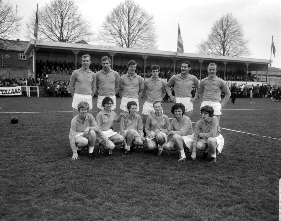 Korfbal Nederland tegen Belgie 5-4 te Zuthpen, Nederlands Twaalftal, Bestanddeelnr 918-9911