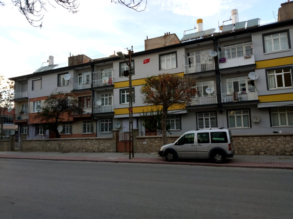 Konya Selçuklu'da bir sokak 02