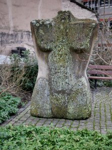 Konz Dicke Frau H1a