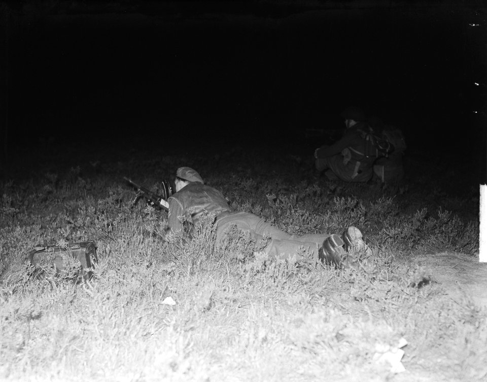 Korea vrijwilligers op Veluwe oefening, Bestanddeelnr 904-2309