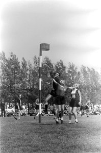 Korfbal, Ons Eibernest kampioen van Nederland, spelmoment Ons Eibernest tegen Rh, Bestanddeelnr 920-3336