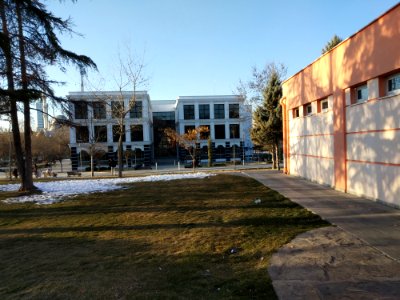 Konya İl Halk Kütüphanesi yan cephe 2