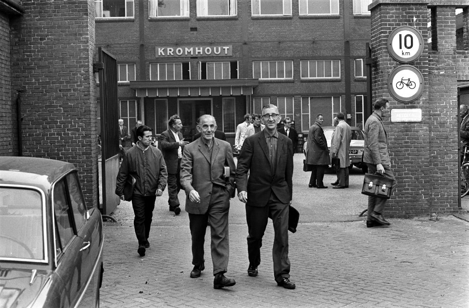 Kromhout motorenfabriek wordt volgend jaar gesloten te Amsterdam Arbeiders verl, Bestanddeelnr 922-7772