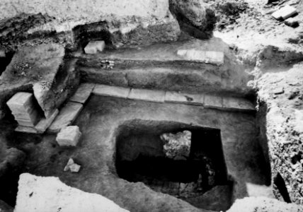 Kultrummet utgrävt från norr. Kition. Larnaca - SMVK - C01766