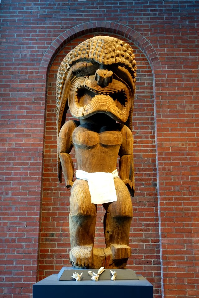 Ku (deity), Hawaii, early 1800s AD, breadfruit ('ulu) wood - Peabody Essex Museum - Salem, MA - DSC05288