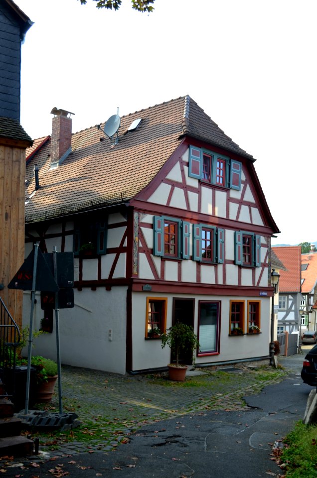 Kronberg, An der Stadtmauer 2 (1)