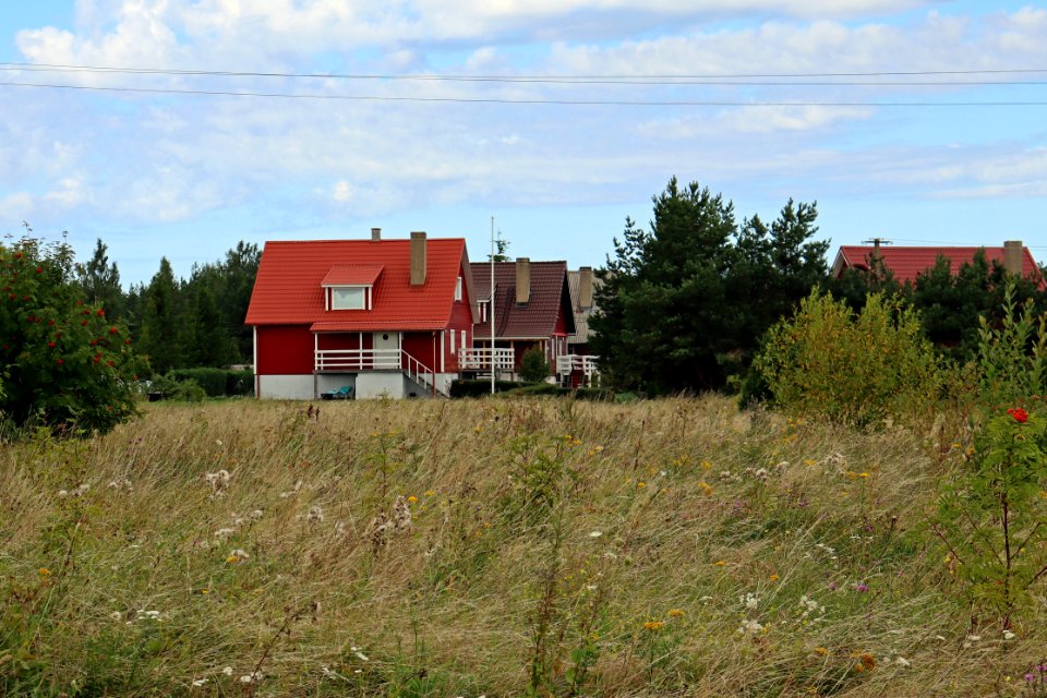 Kuivastu village 2
