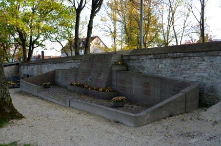 Kronberg, Friedhof, Grab Winter (2)