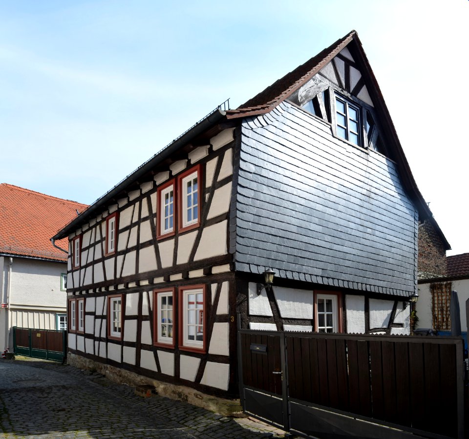 Kronberg, Am Wallgraben 3