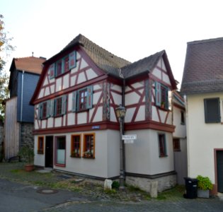 Kronberg, An der Stadtmauer 2