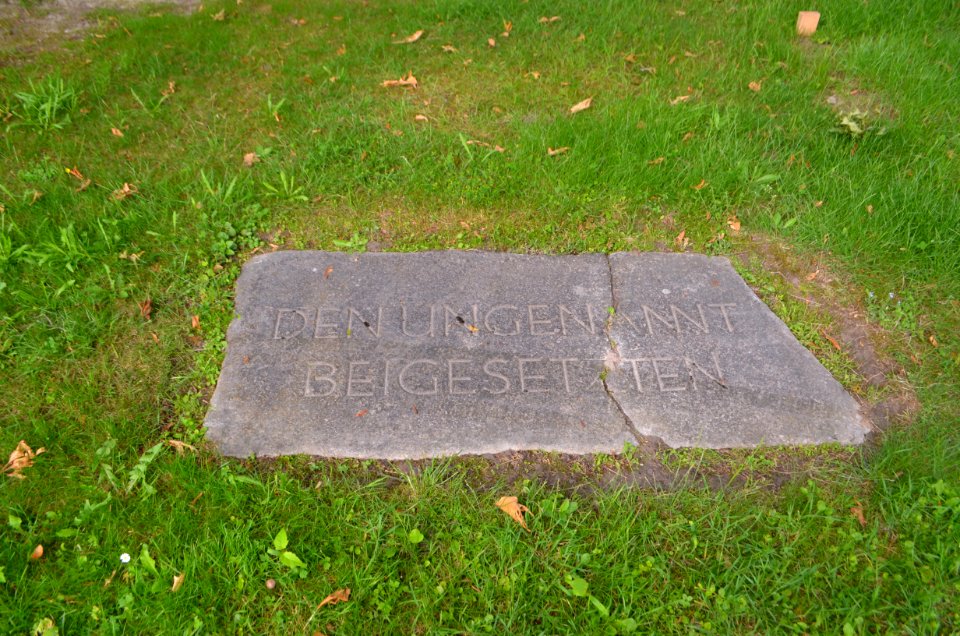 Kronberg, Friedhof Thalerfeld, Anonyme Bestattung (2)