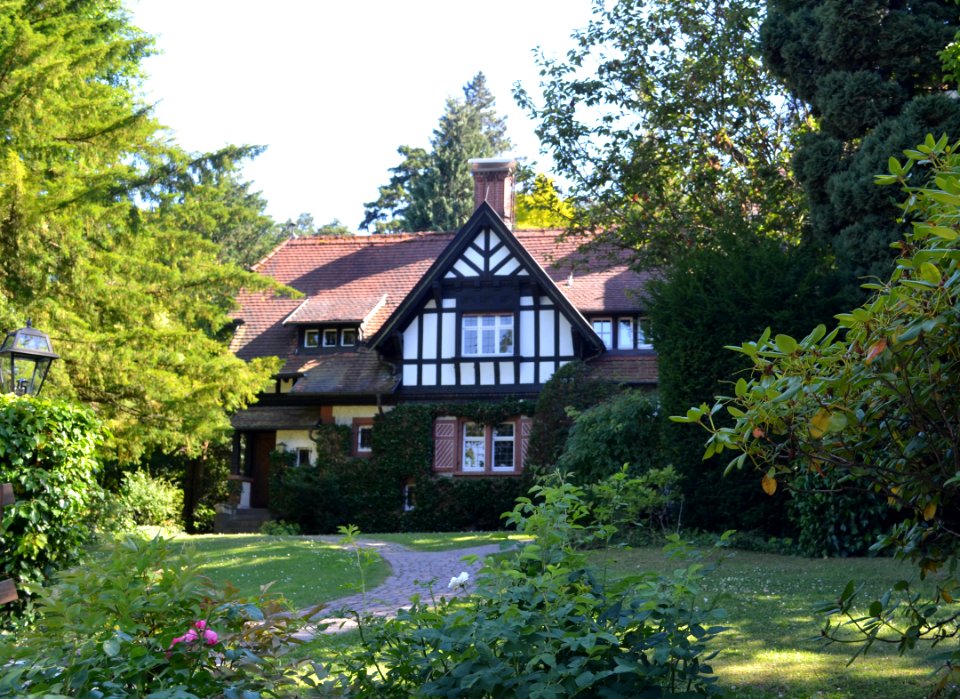 Kronberg, Gartenstraße 13-15 (1)