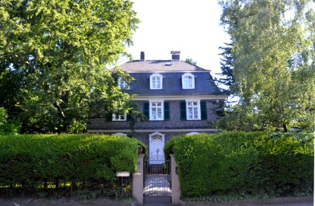 Kronberg, Frankfurter Straße 16
