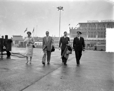 Kroonprins Jean en Prinses Josephine Charlotte van Luxemburg op doorreis op Schi, Bestanddeelnr 907-8162