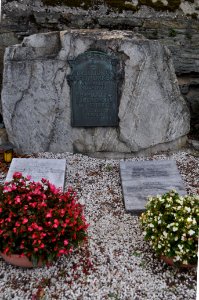 Kronberg, Grab Julius Neubronner