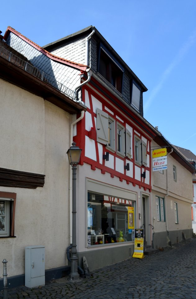 Kronberg, Adlerstraße 2