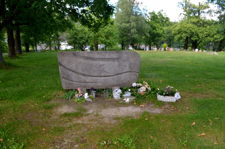Kronberg, Friedhof Thalerfeld, Anonyme Bestattung (1)