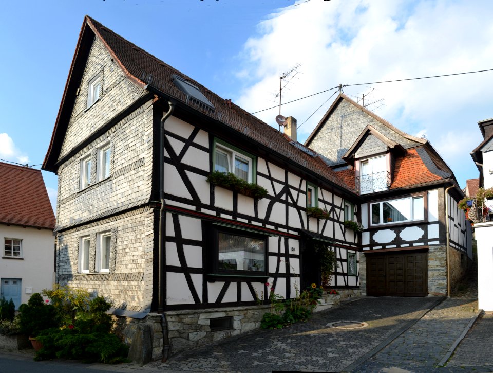 Kronberg, Talstraße 28 (1)