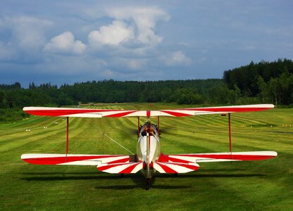 Meadow glider pilot aviation photo
