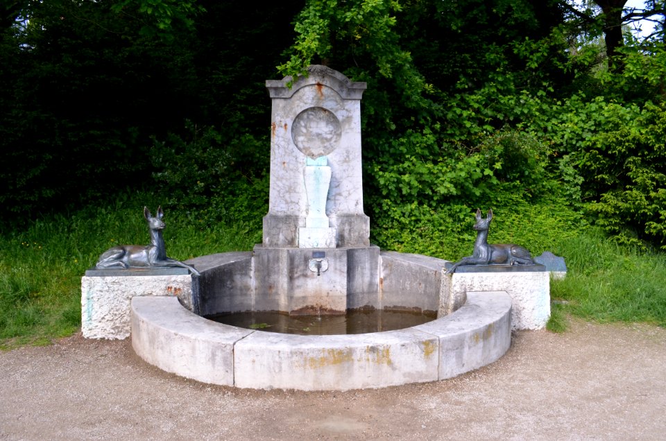 Kronberg, Victoriapark, Anton-Burger-Denkmal (leer)