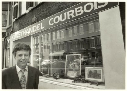 Kunsthandel Courbois, Zijlweg 62, NL-HlmNHA 54031754