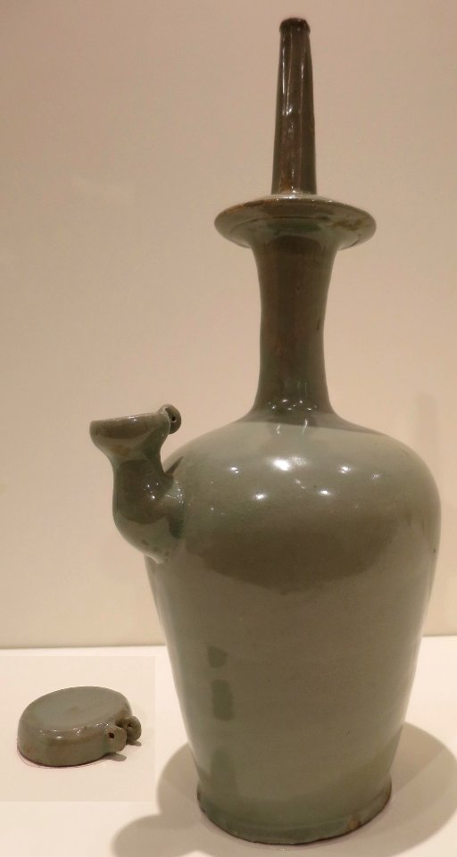 Kundika, Koryo, 12th century, stoneware with celadon glaze, Honolulu Museum of Art I