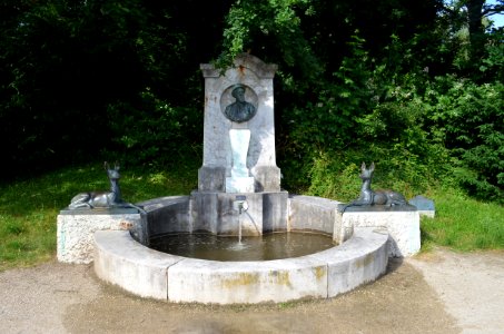Kronberg, Victoriapark, Anton-Burger-Denkmal