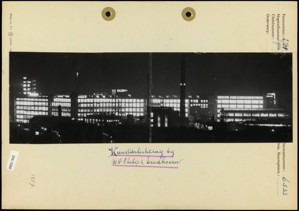 Kunstverlichting bij de Philipsfabrieken te Eindhoven, Bestanddeelnr 256-3260