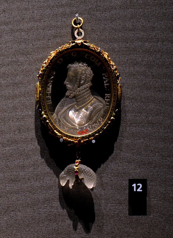 Kunsthistorisches Museum 09 04 2013 Medallion William V of Bavaria