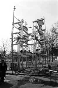 Kunstvoorwerp Onk Hotel op Museumplein in Amsterdam, 5 etages hoog Hotel zonder muren, het Onk Hotel op Museumplein, Bestanddeelnr 931-3466