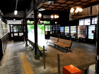 Kurama station waiting room 20200530 01