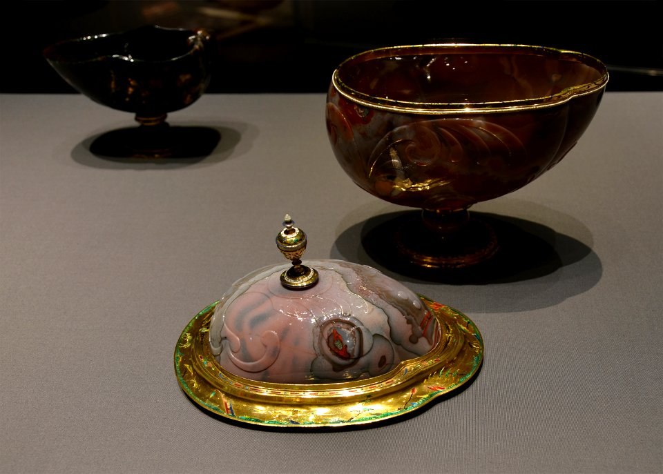 Kunsthistorisches Museum 09 04 2013 Lidded cup Ottavio Miseroni
