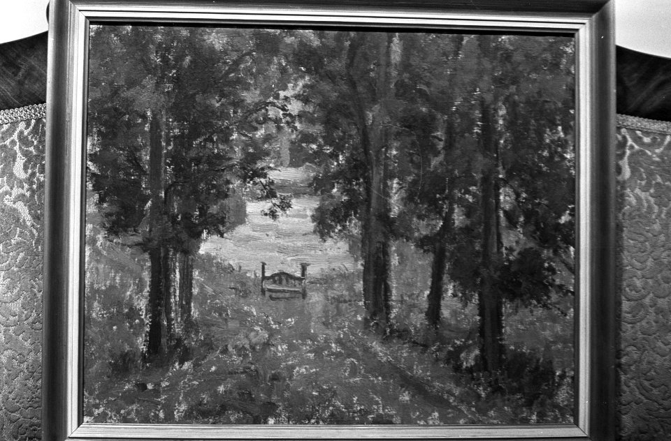 Kunstveiling in gebouw van Mak van Waay te Amsterdam kijkdag schilderij Hek in, Bestanddeelnr 922-1271