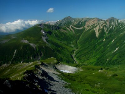 Kurobe River and Mount Suisho from Mount Mitsumatarenge 2004-08-13