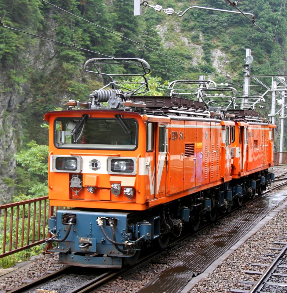 Kurobe Gorge Railway EDV34 and EDV35