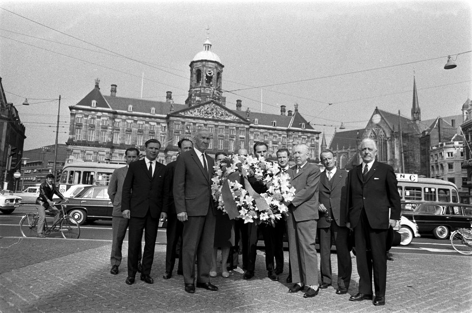 Kranslegging op de Dam, Bestanddeelnr 919-3193